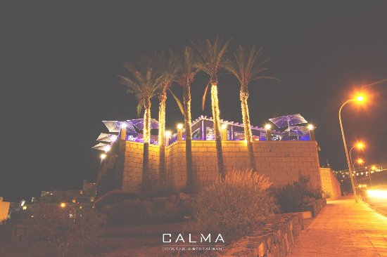 Calma Cocktail & Restaurant